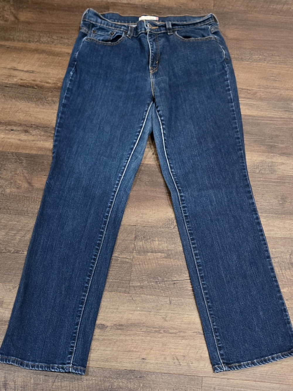 Levi's Women's Dark Blue Straight-Leg 505 Jeans